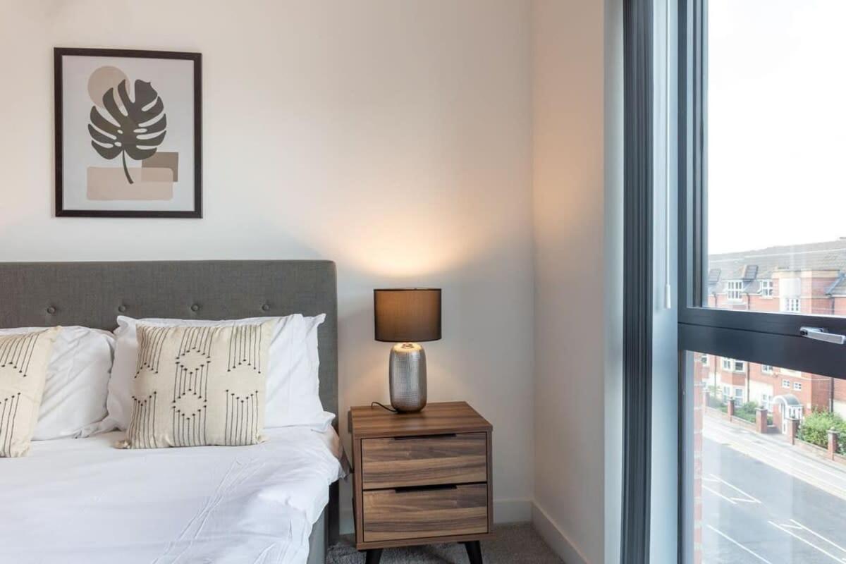 Stay Zeni, Ouse Court York Contemporary 2 Bed Flat Bagian luar foto
